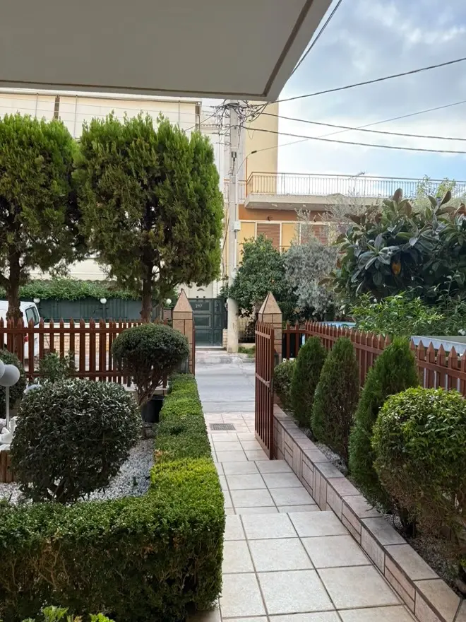 Αρμονικός κήπος εισόδου